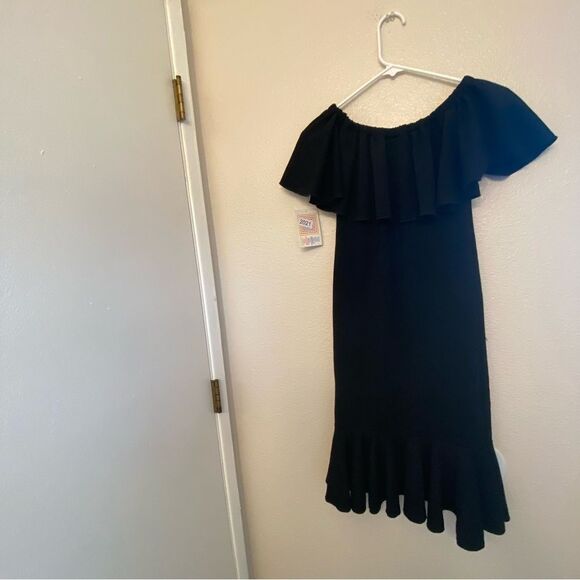 LuLaRoe CiCi Off Shoulder Black Dress Ruffles fitted LBD Size XXS Nwt - Picture 2 of 13